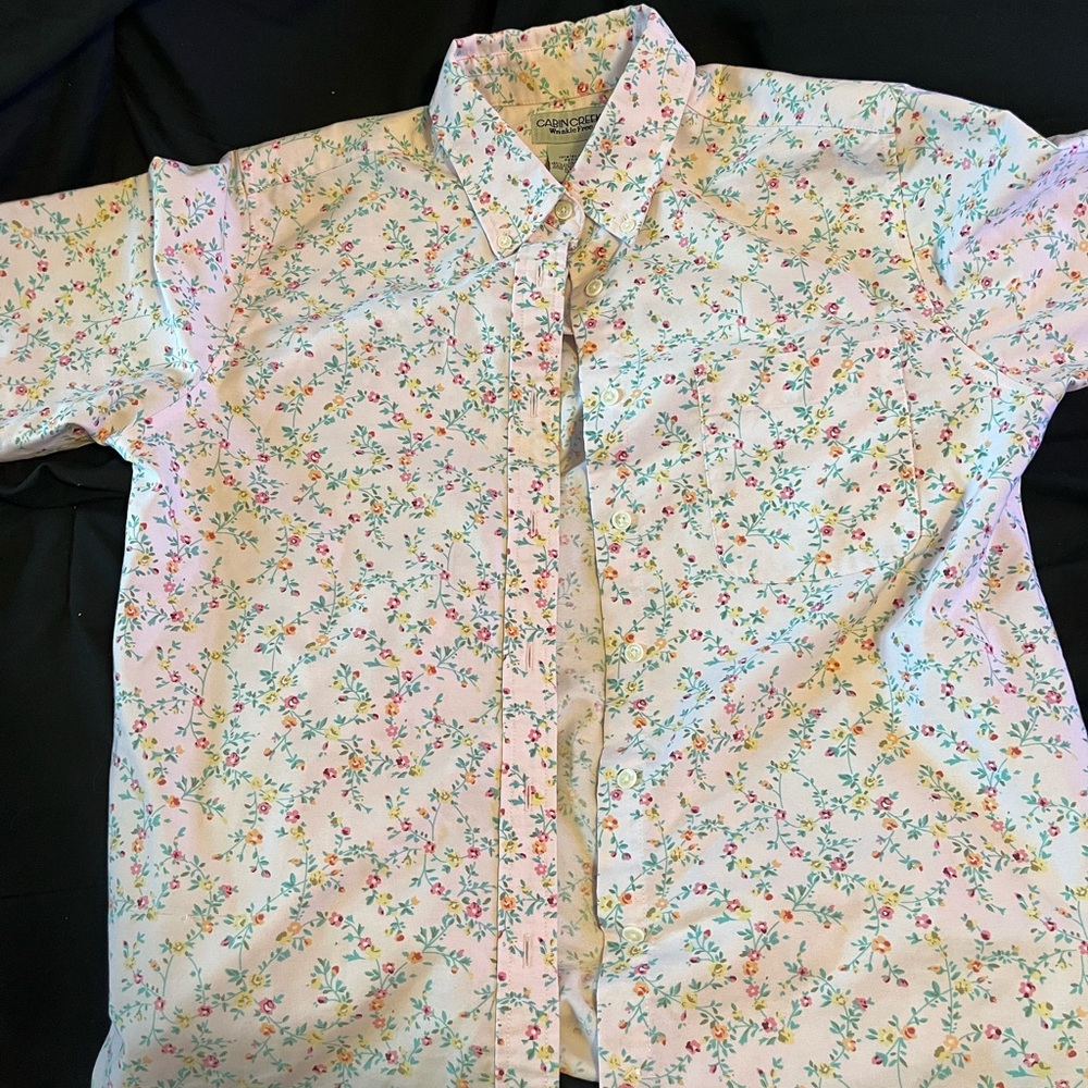 Floral Spring Button-Up Shirt in Pastel Pink & Multi